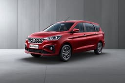 Maruti Suzuki Ertiga Color Pearl Metallic Auburn Red